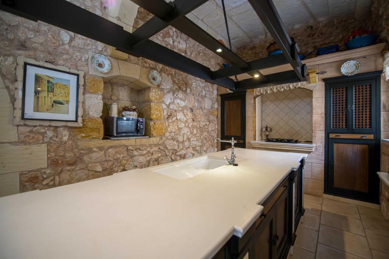 Ta' Kullarina Farmhouse With Private Pool In Island Of Gozo Vila Zebbug  Exterior foto
