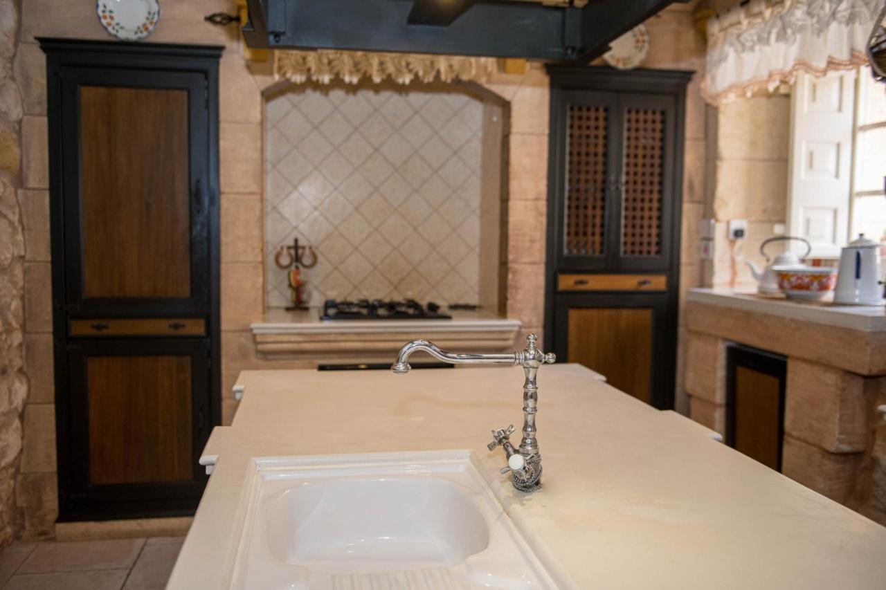 Ta' Kullarina Farmhouse With Private Pool In Island Of Gozo Vila Zebbug  Exterior foto