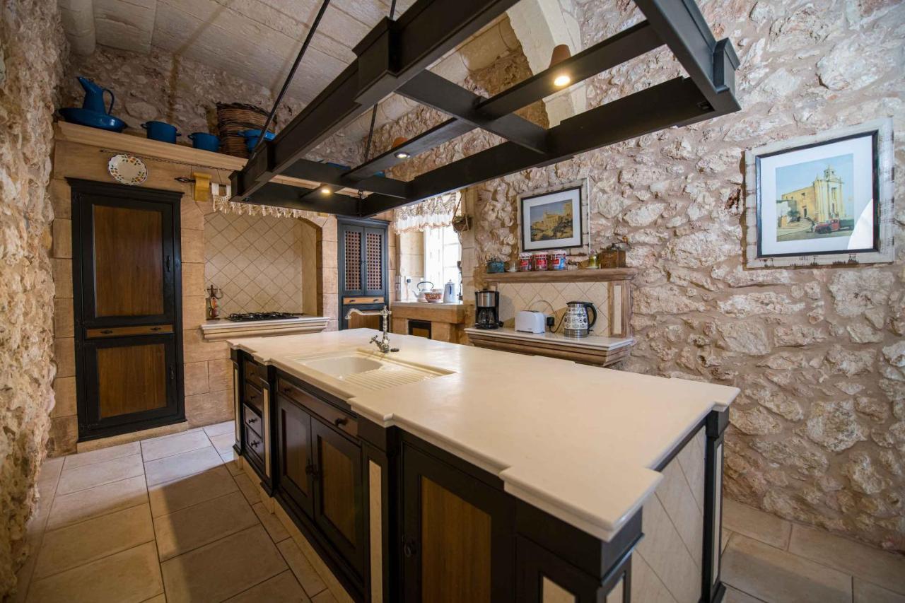 Ta' Kullarina Farmhouse With Private Pool In Island Of Gozo Vila Zebbug  Exterior foto