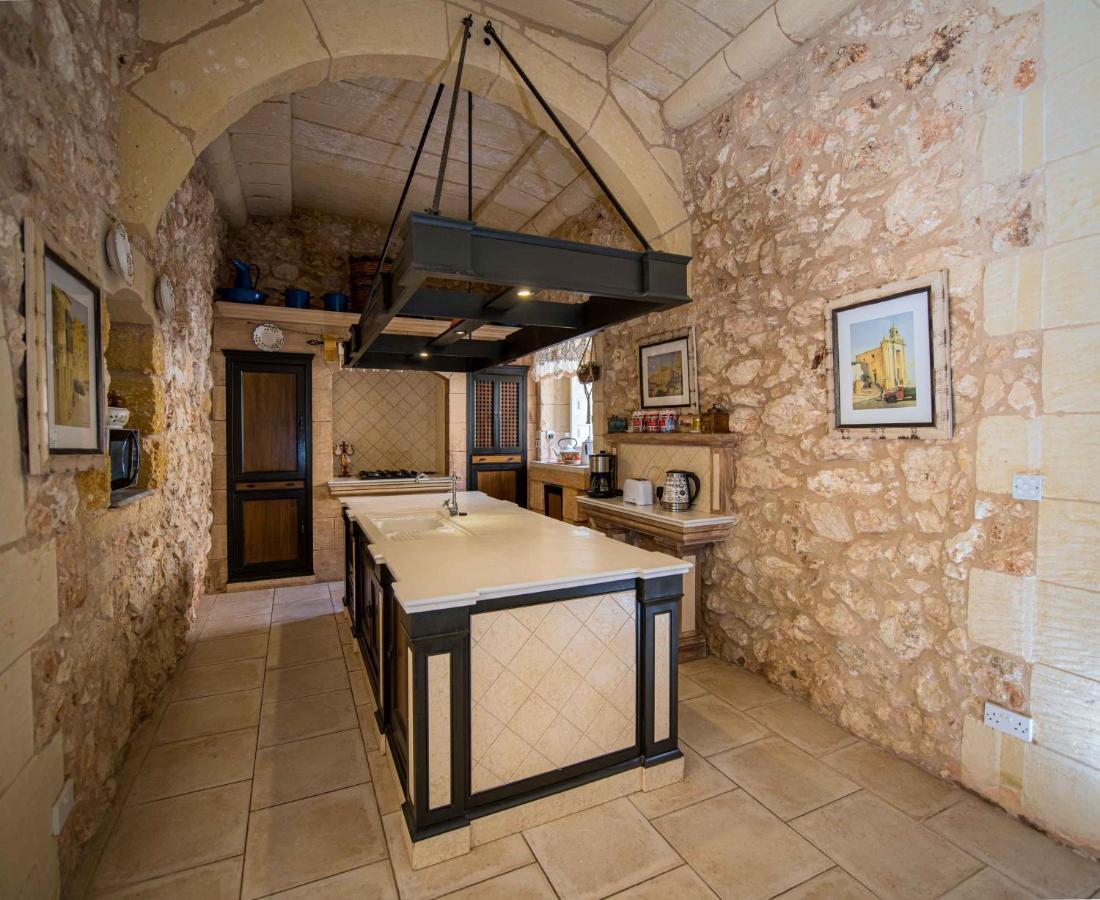 Ta' Kullarina Farmhouse With Private Pool In Island Of Gozo Vila Zebbug  Exterior foto