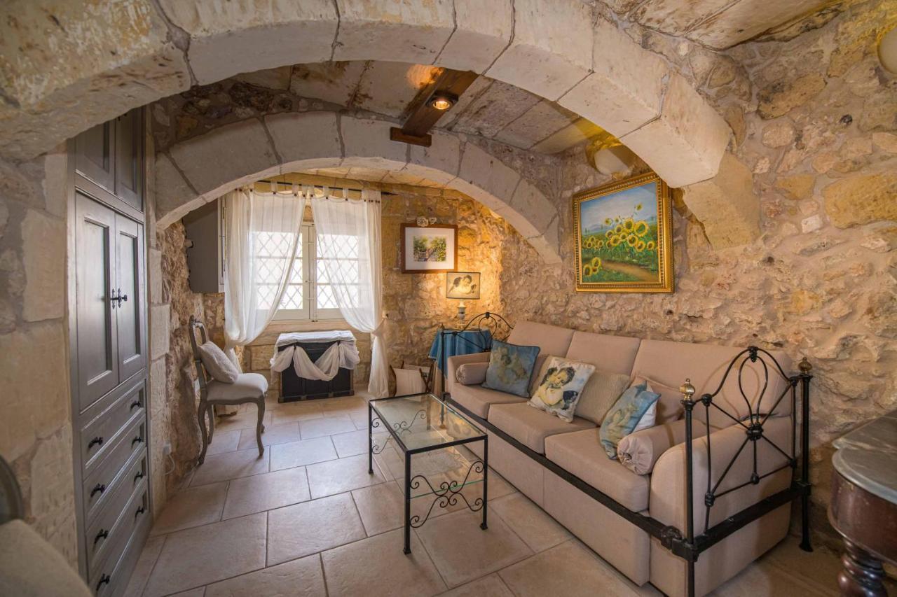 Ta' Kullarina Farmhouse With Private Pool In Island Of Gozo Vila Zebbug  Exterior foto